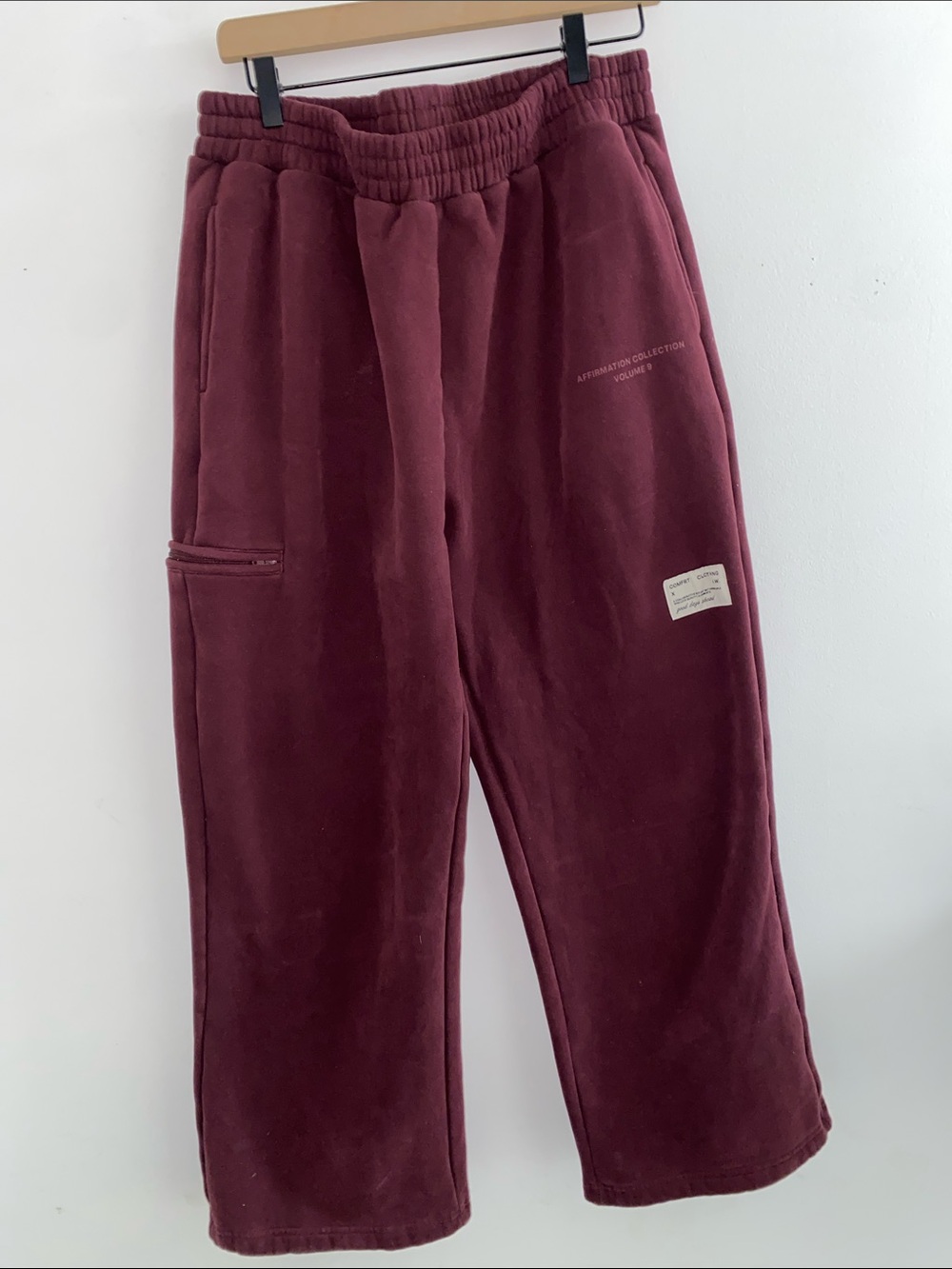 Men's Burgundy Relaxed Fit Joggers with Elastic Waist